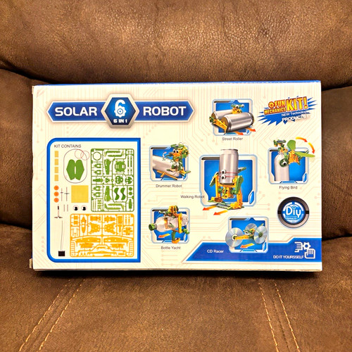 Solar robot building - robot, for